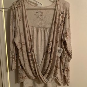 NWT Torrid Super Soft Floral Surplice Midi Top 1